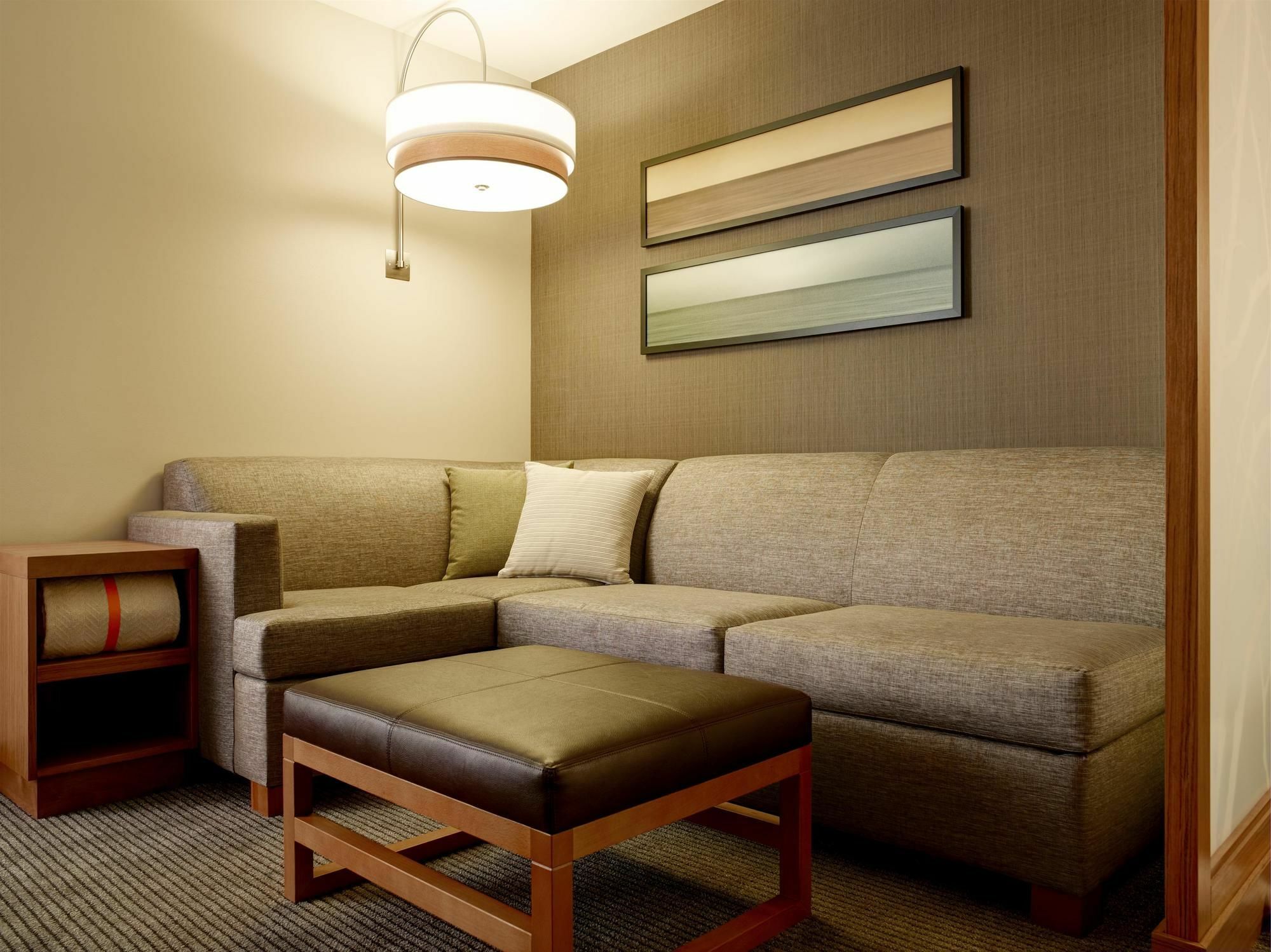 Hyatt Place Arlington Courthouse Экстерьер фото